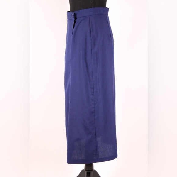 Vintage Wrap Skirt - Picture 2 of 6